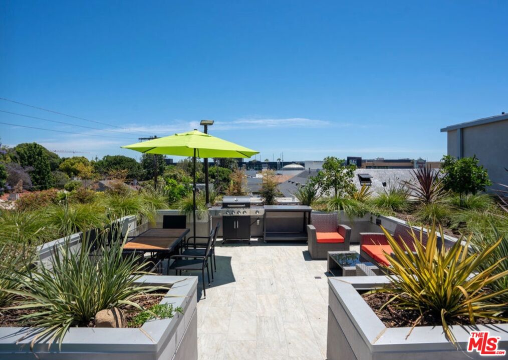 2336 Westwood Blvd Unit: 315