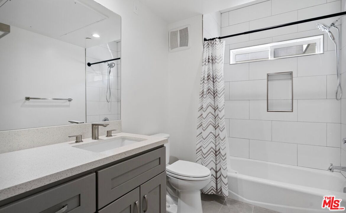 2336 Westwood Blvd Unit: 319