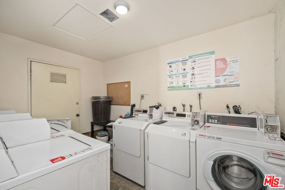 2621 Centinela Ave Unit: 7