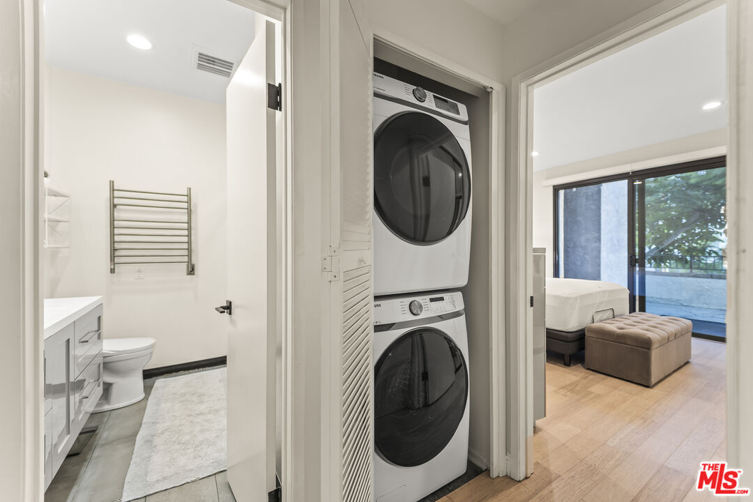 8110 Manitoba St Unit: 114