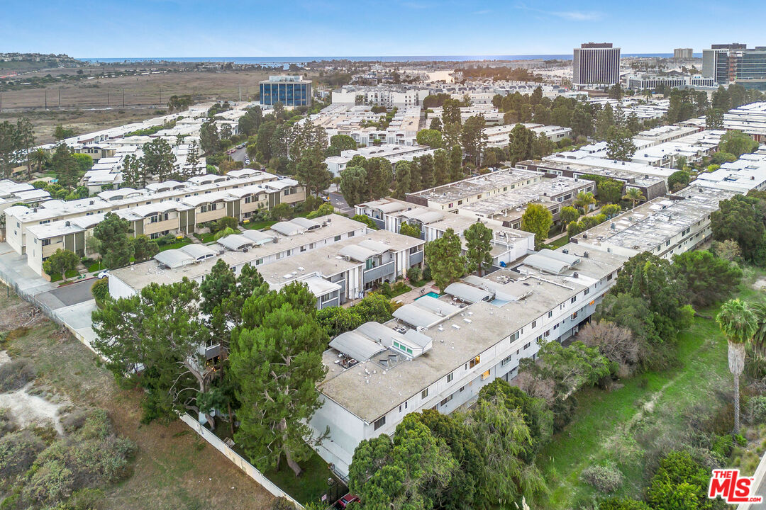 4804 La Villa Marina Unit: J