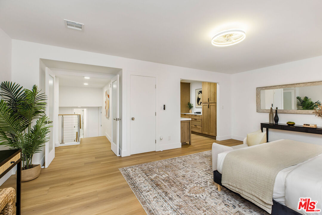 4804 La Villa Marina Unit: J