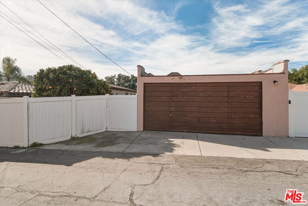 408 Loma Vista St