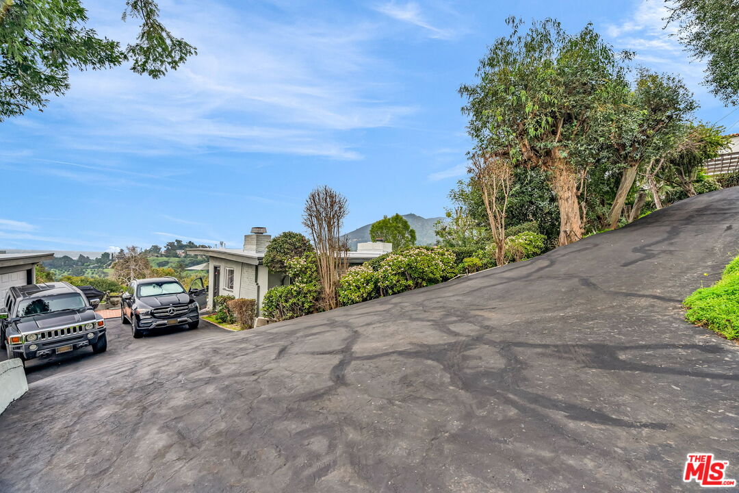 7191 Woodrow Wilson Dr