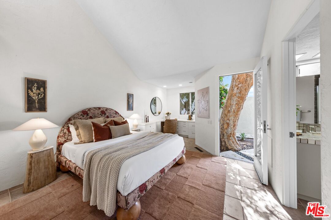 12316 16th Helena Dr