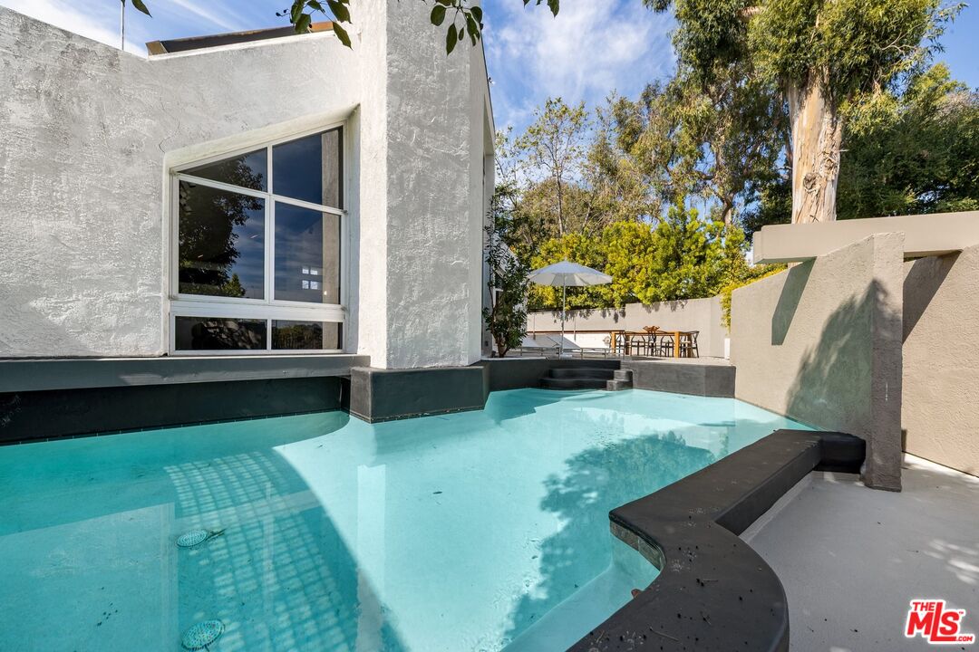 12316 16th Helena Dr