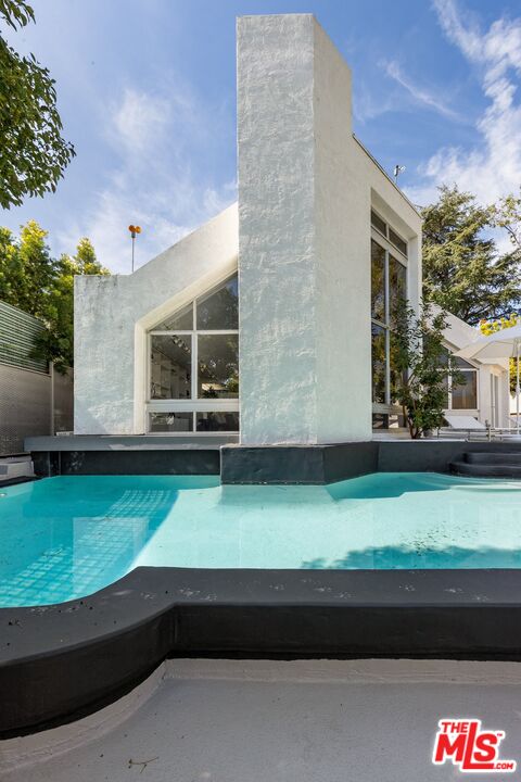 12316 16th Helena Dr