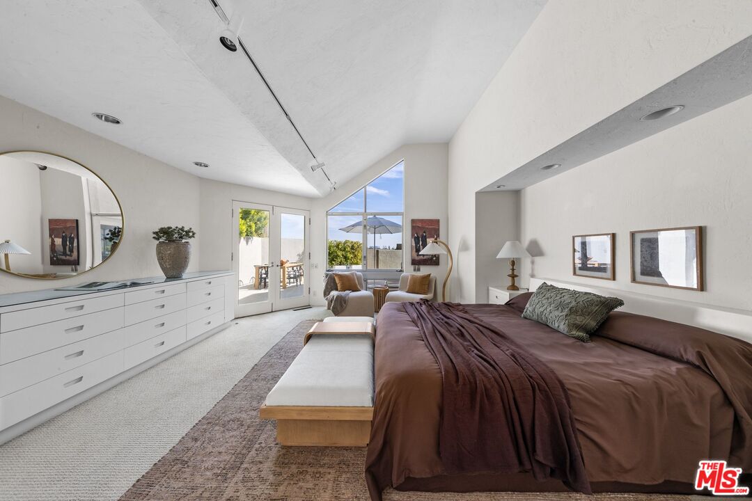 12316 16th Helena Dr