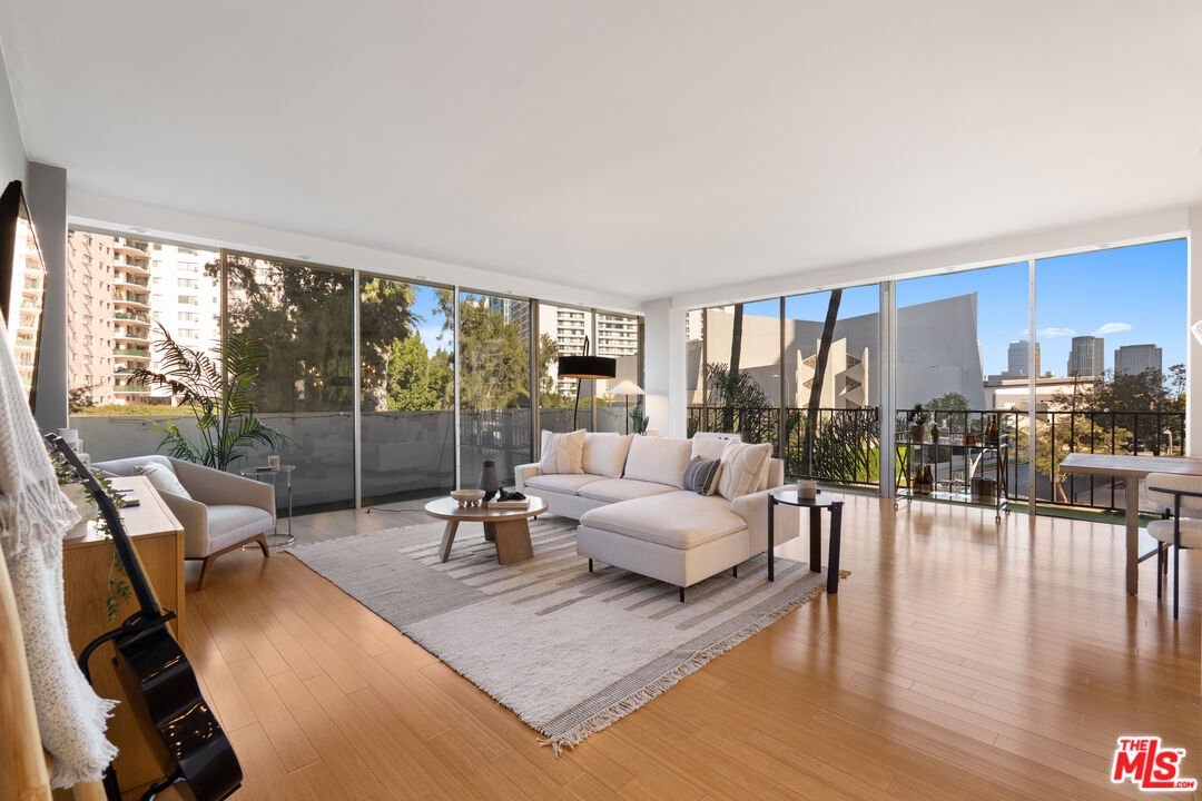 10433 Wilshire Blvd Unit: 301