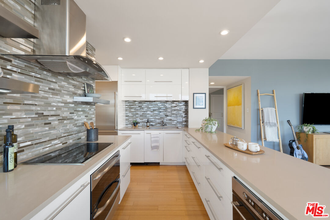 10433 Wilshire Blvd Unit: 301