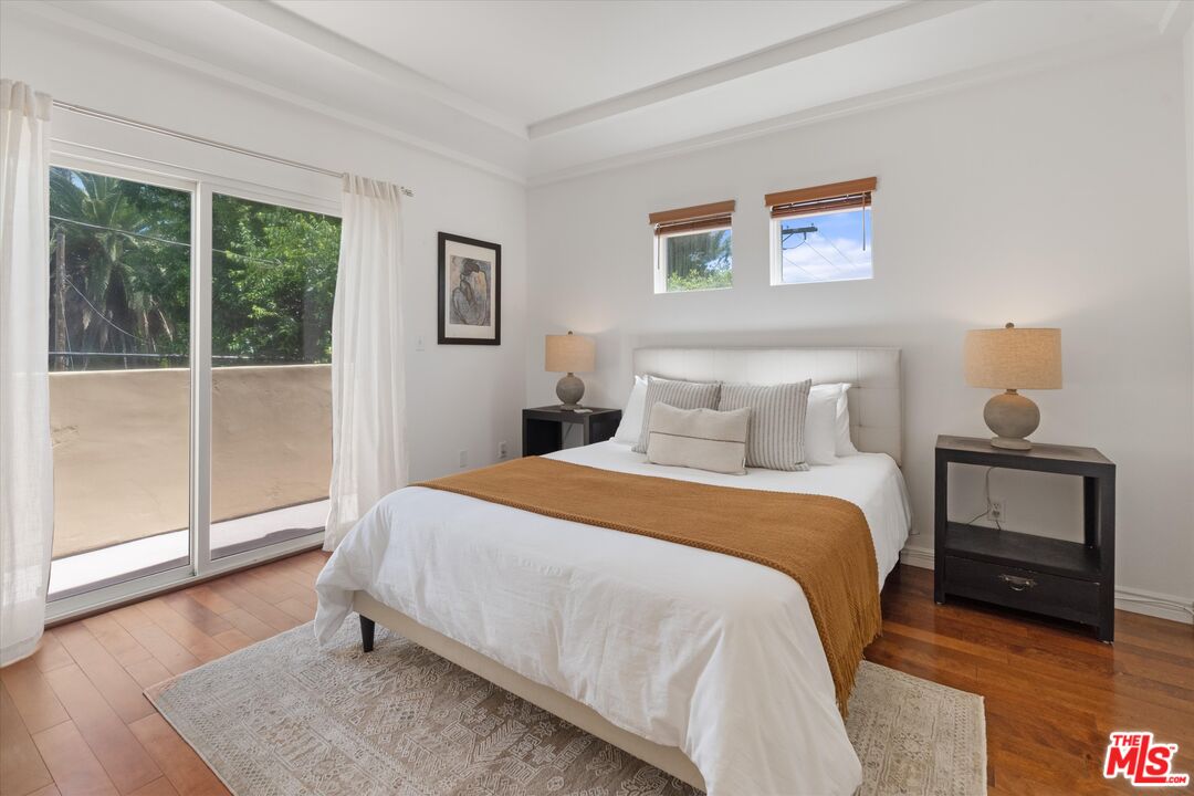 4360 Ventura Canyon Ave Unit: 7