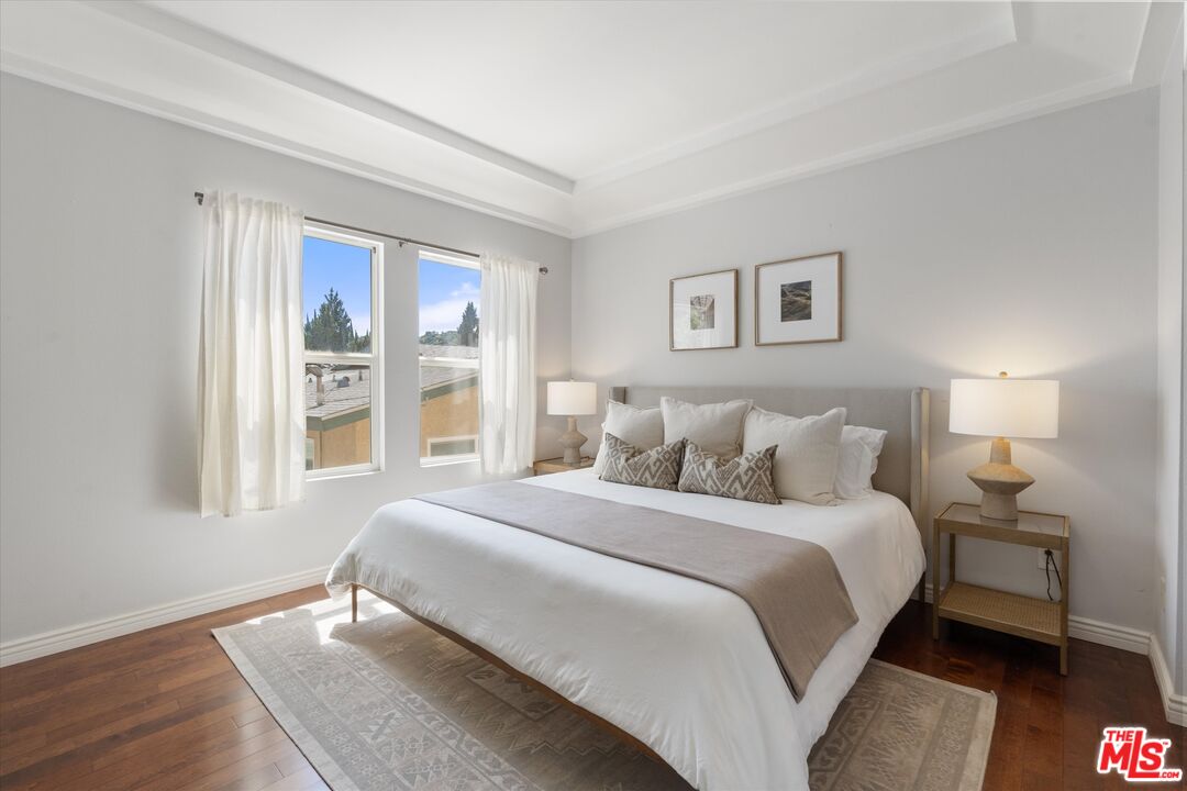 4360 Ventura Canyon Ave Unit: 7