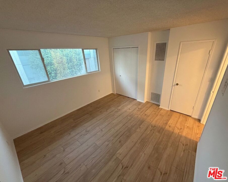 1218 Mcclellan Dr Unit: 201