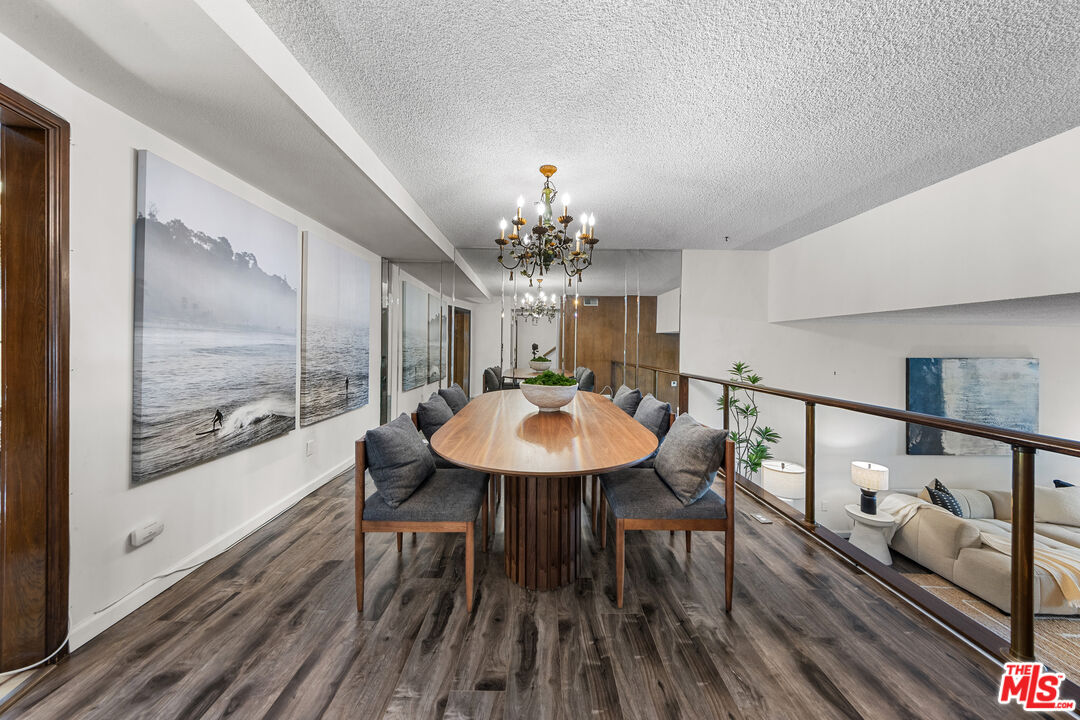 4360 Glencoe Ave Unit: 5