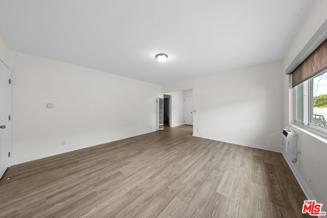 643 Pacific St Unit: 2