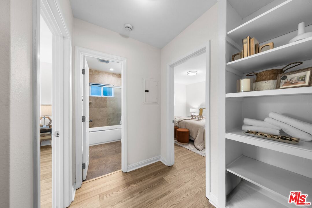643 Pacific St Unit: 2