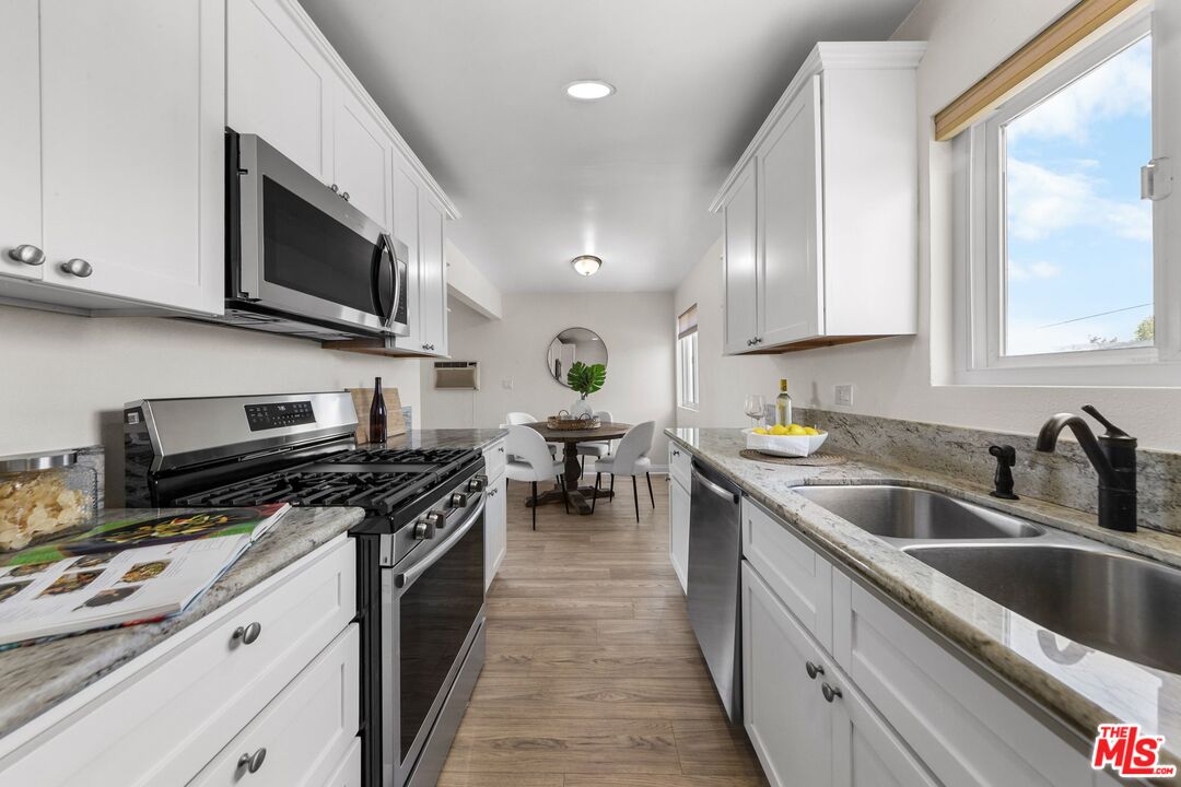 643 Pacific St Unit: 3