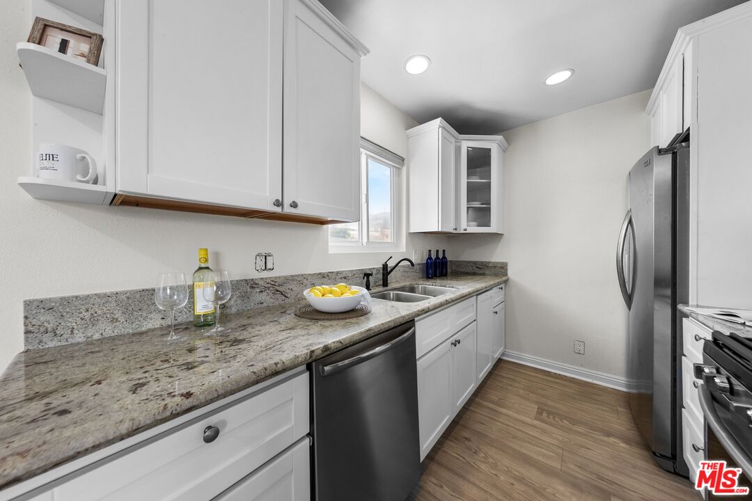 643 Pacific St Unit: 3