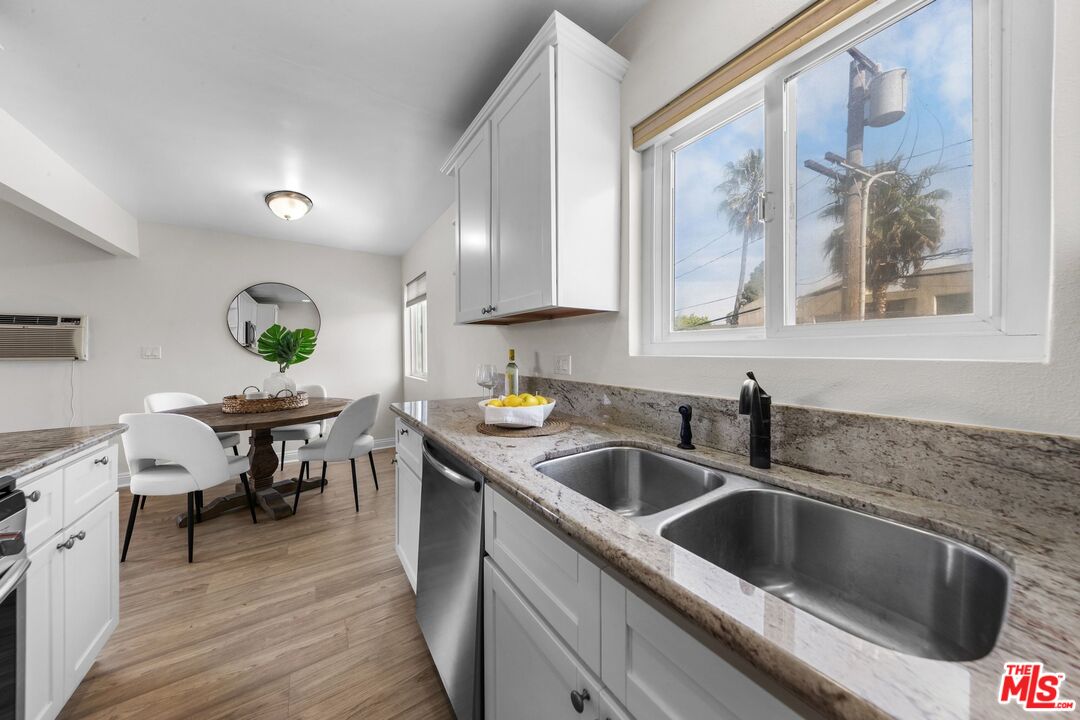 643 Pacific St Unit: 3