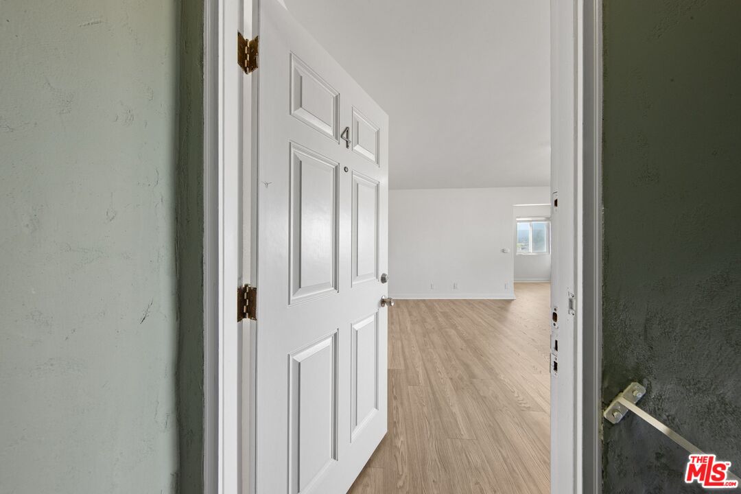 643 Pacific St Unit: 4