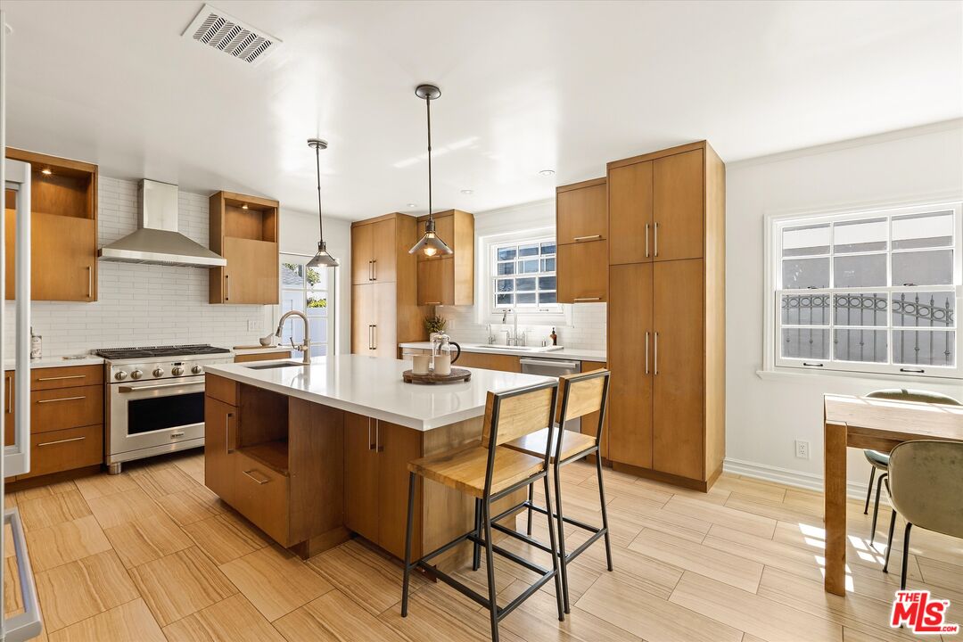 4154 Olympiad Dr
