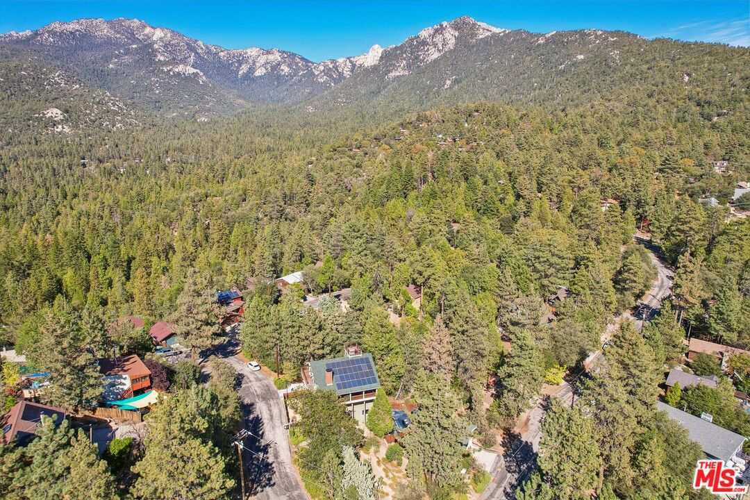 26857 Crestview Dr