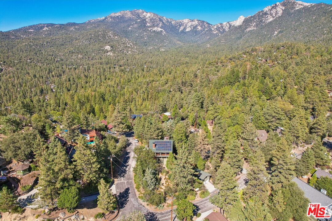 26857 Crestview Dr