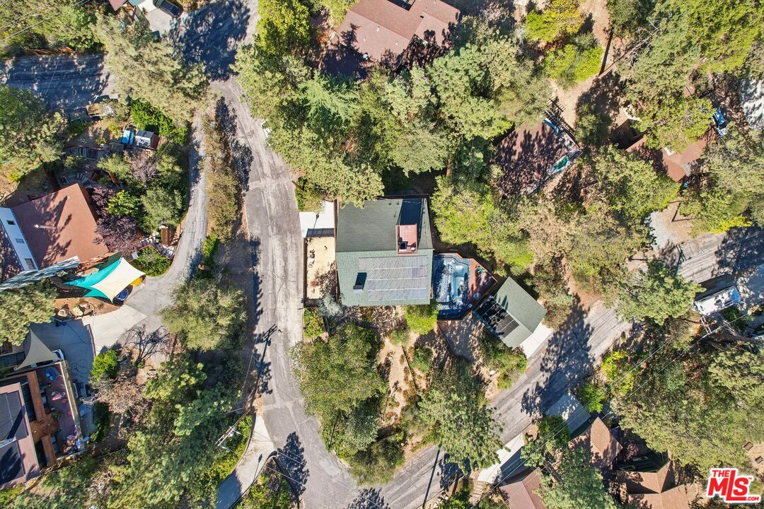 26857 Crestview Dr
