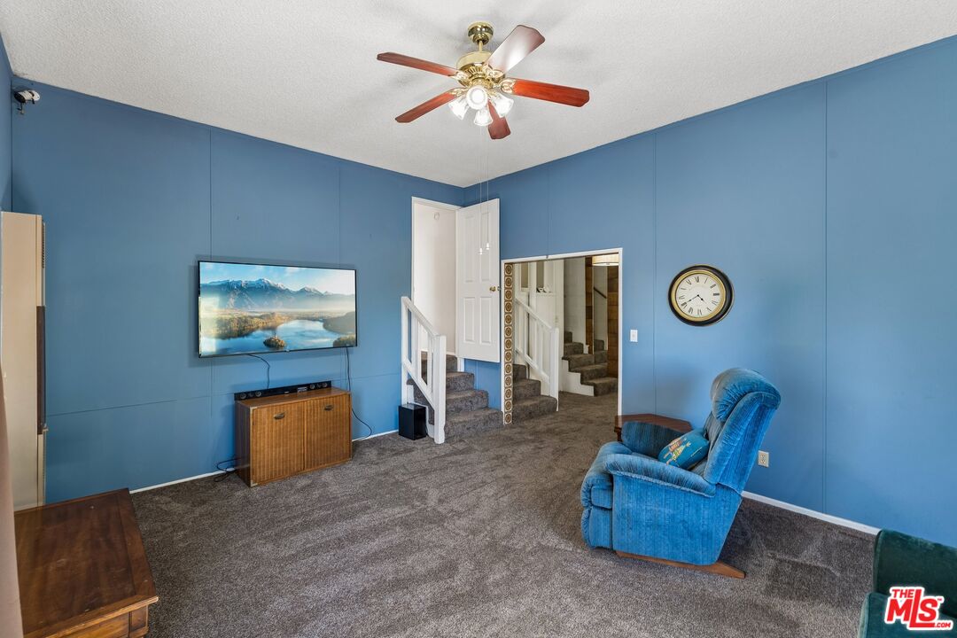 26857 Crestview Dr