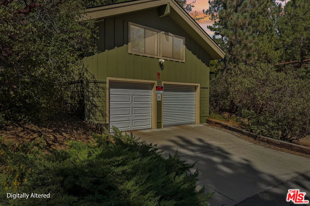 26857 Crestview Dr