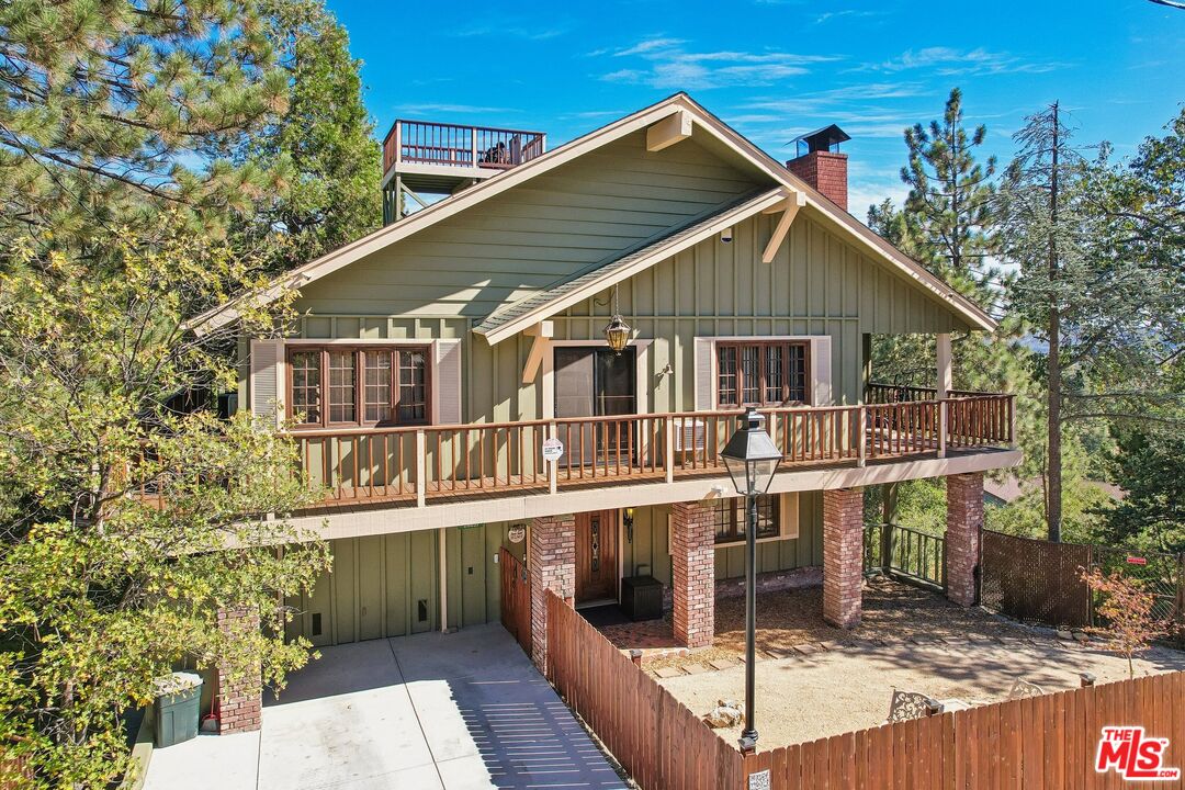 26857 Crestview Dr