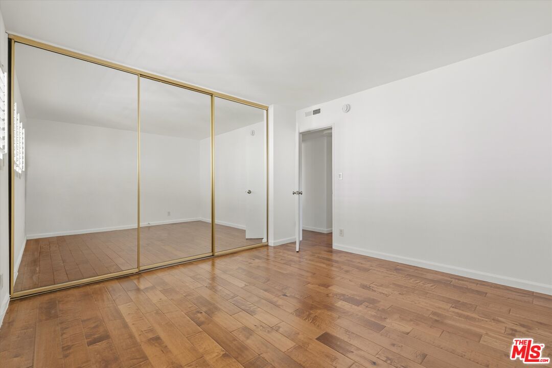 1410 S Bentley Ave Unit: 304
