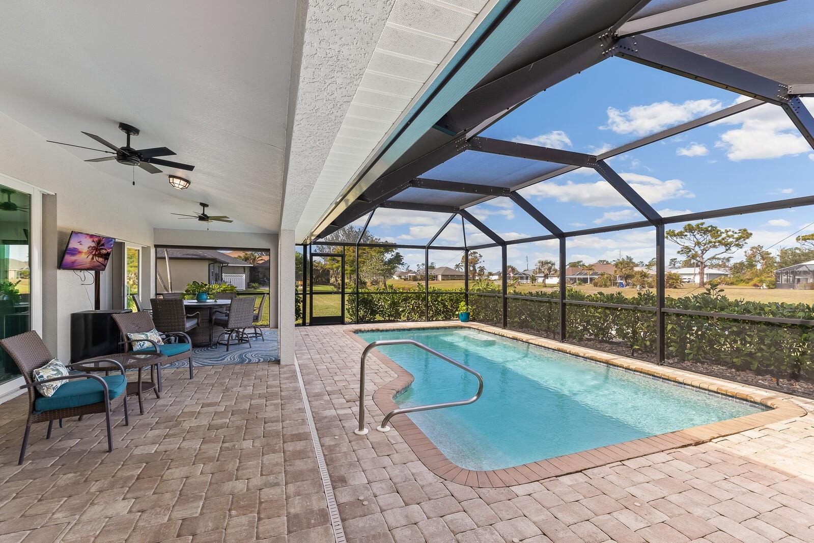 497 ROTONDA CIR