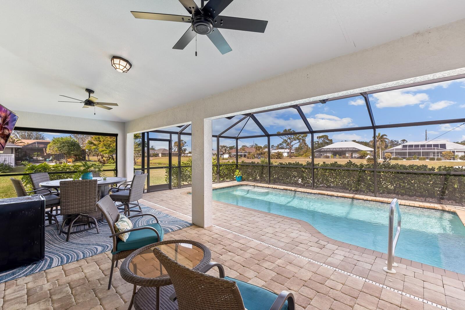 497 ROTONDA CIR