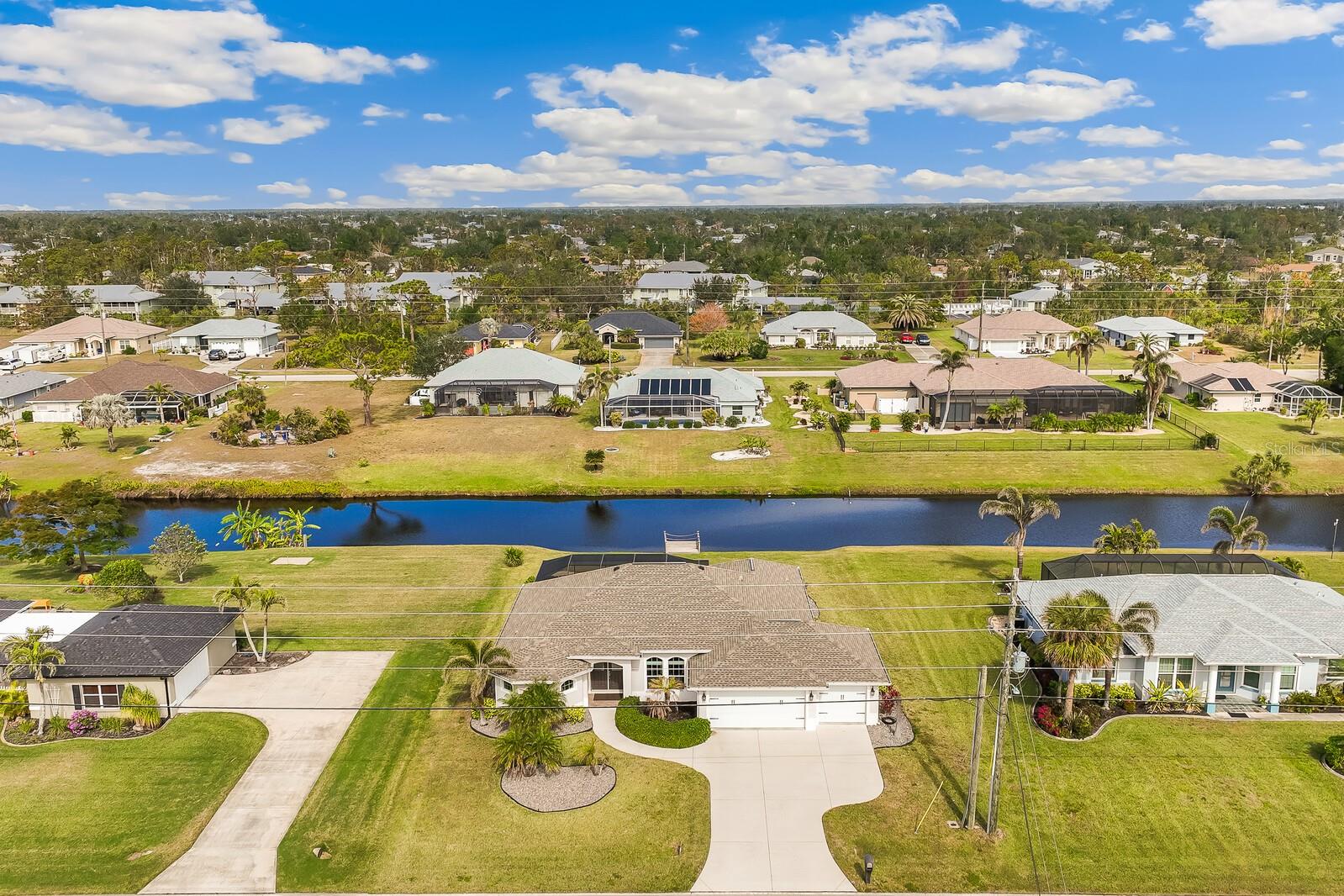 497 ROTONDA CIR