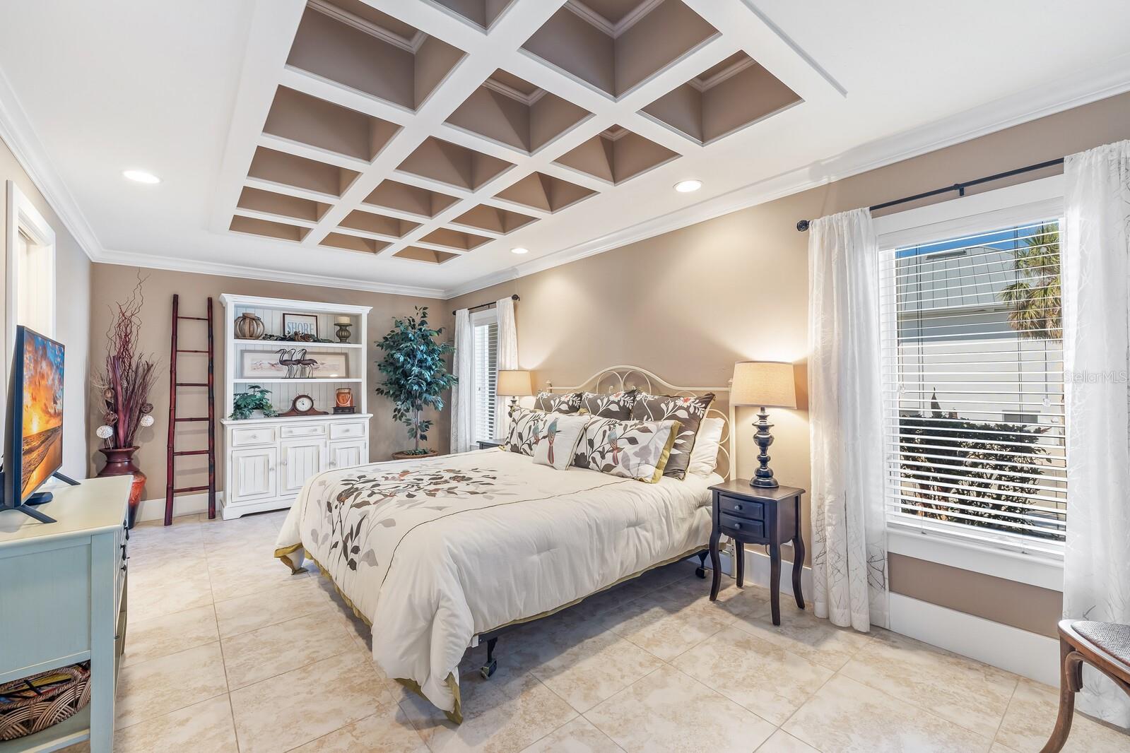 10 CAPE HAZE DR