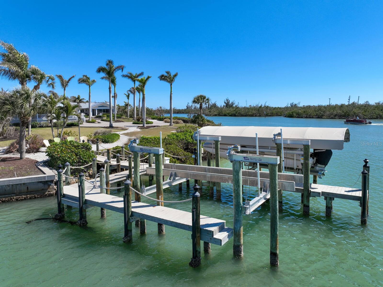 10 CAPE HAZE DR