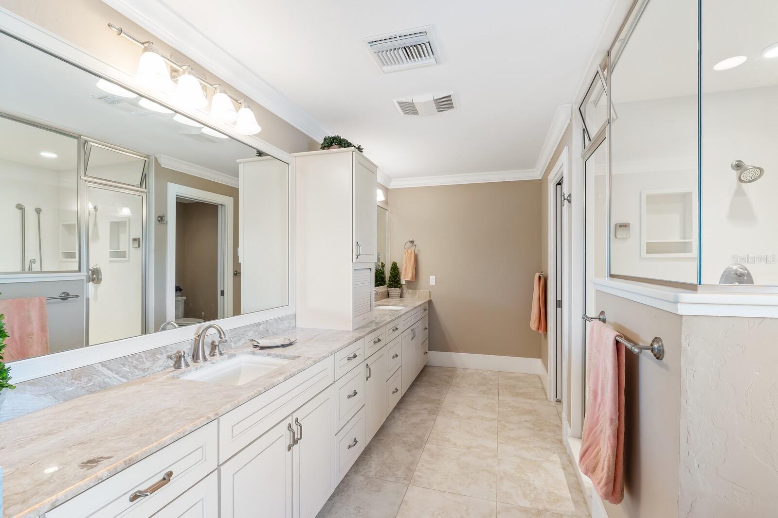 10 CAPE HAZE DR