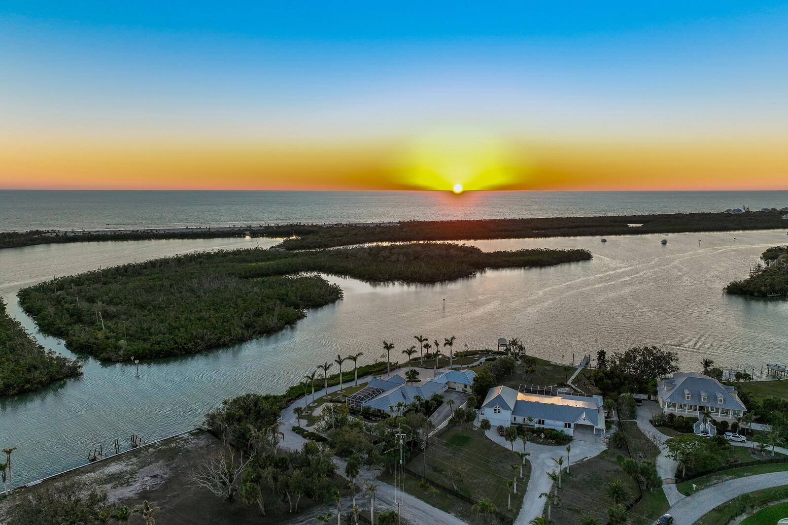 10 CAPE HAZE DR