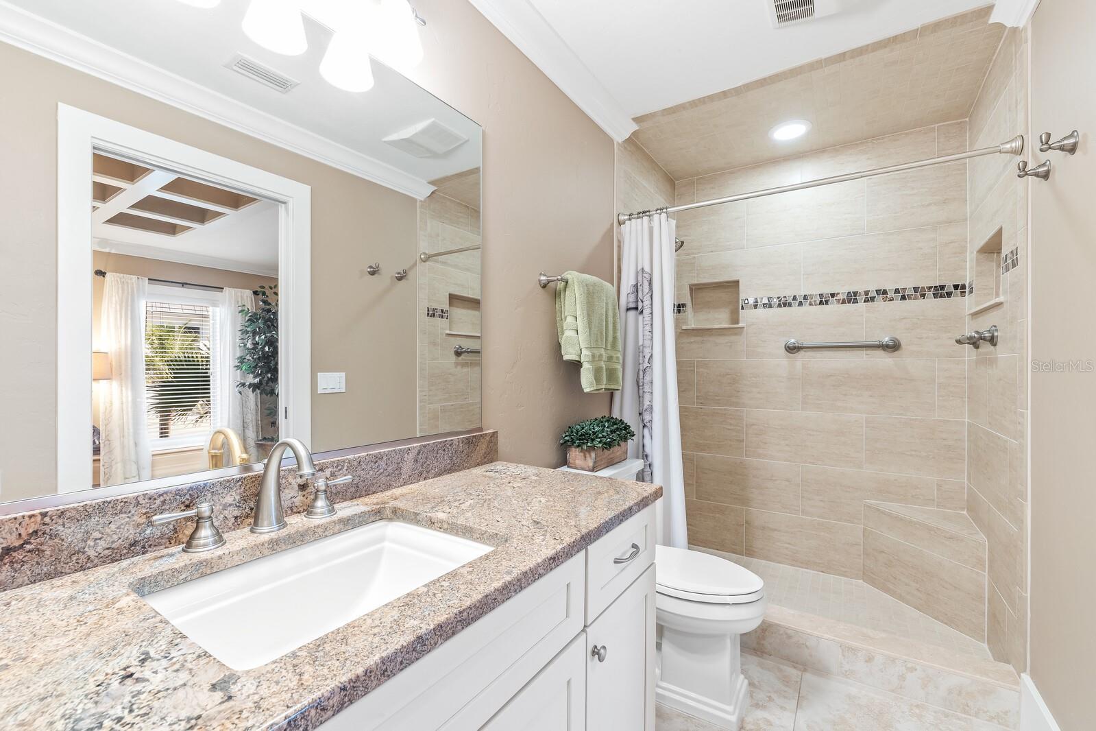10 CAPE HAZE DR