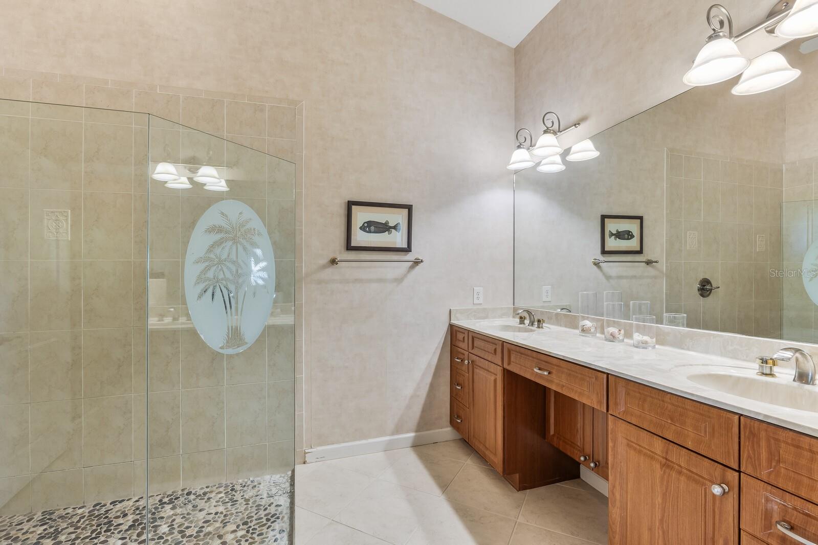 390 CORAL CREEK DR