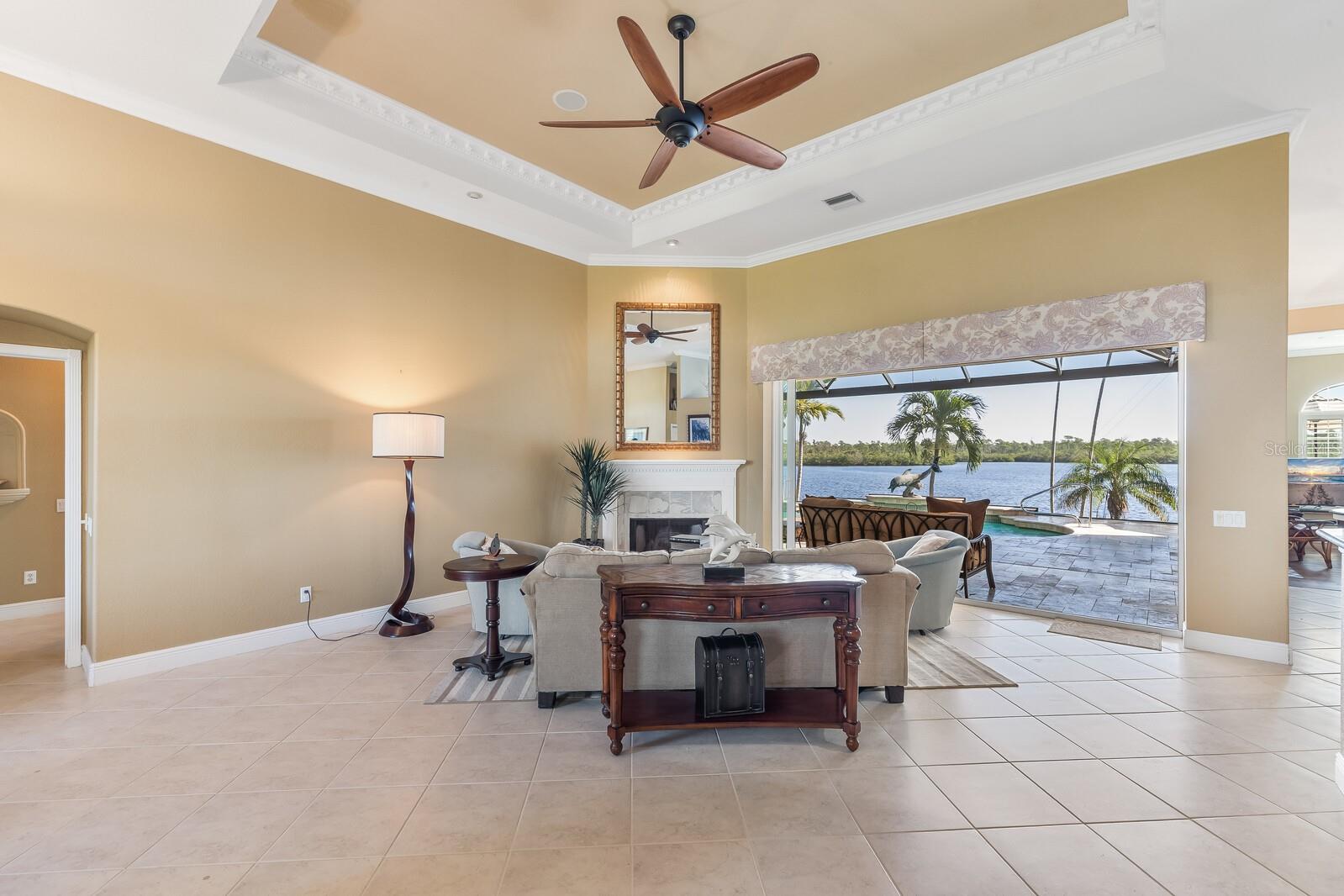 390 CORAL CREEK DR