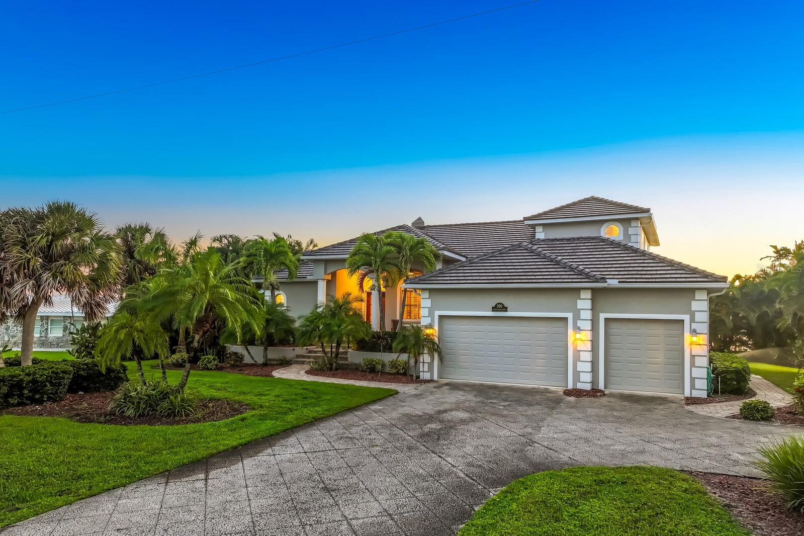 390 CORAL CREEK DR