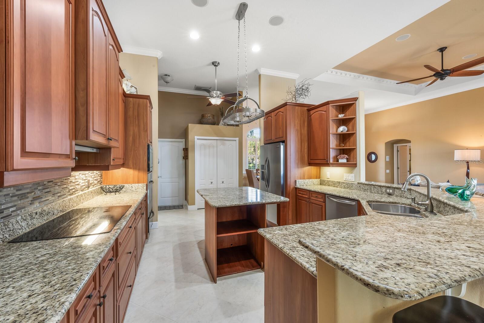 390 CORAL CREEK DR