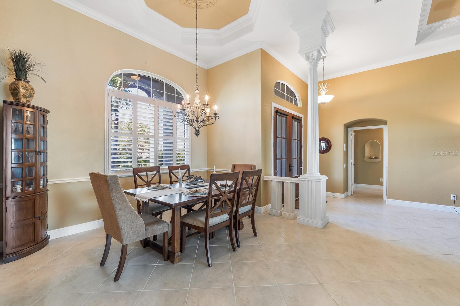 390 CORAL CREEK DR