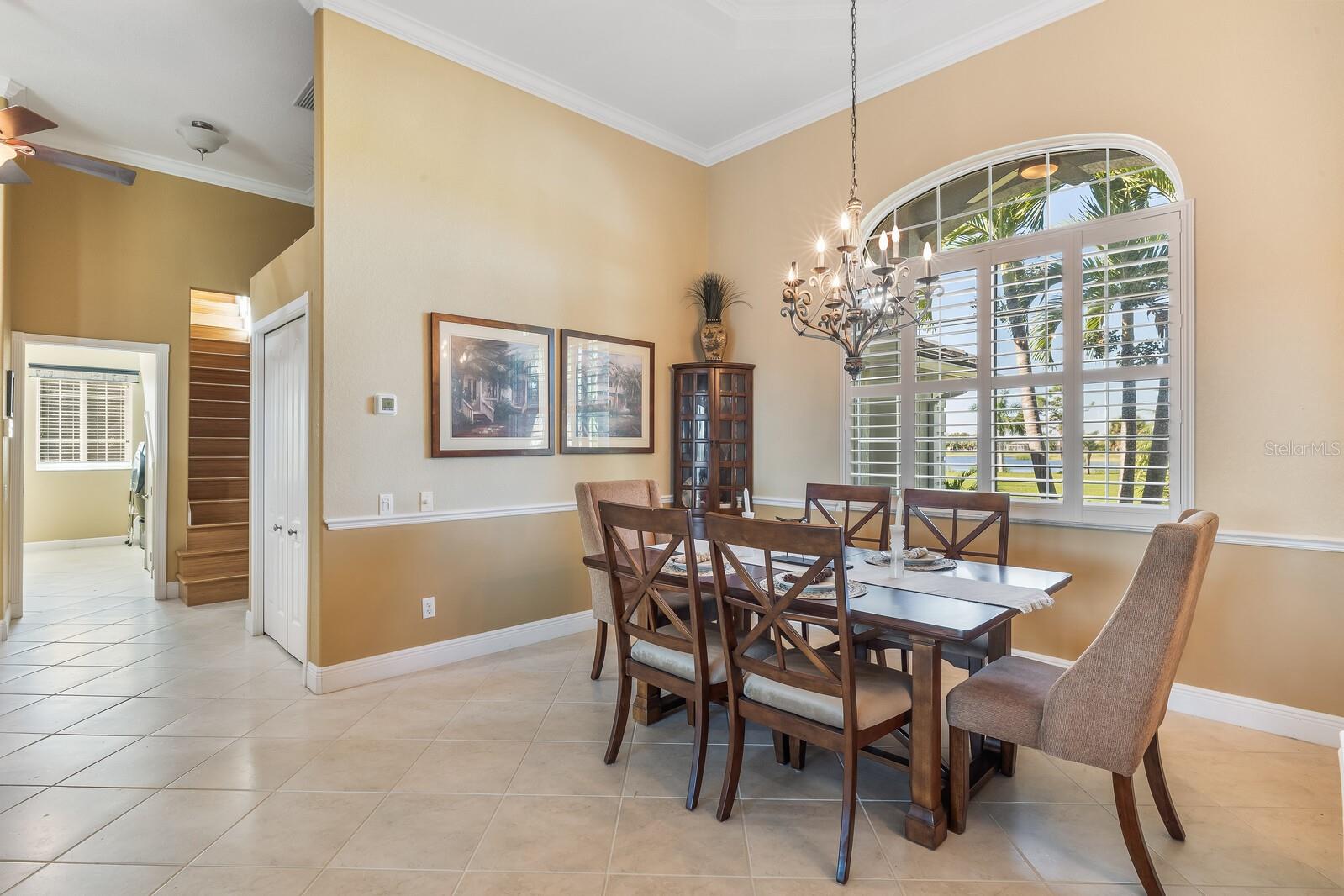 390 CORAL CREEK DR