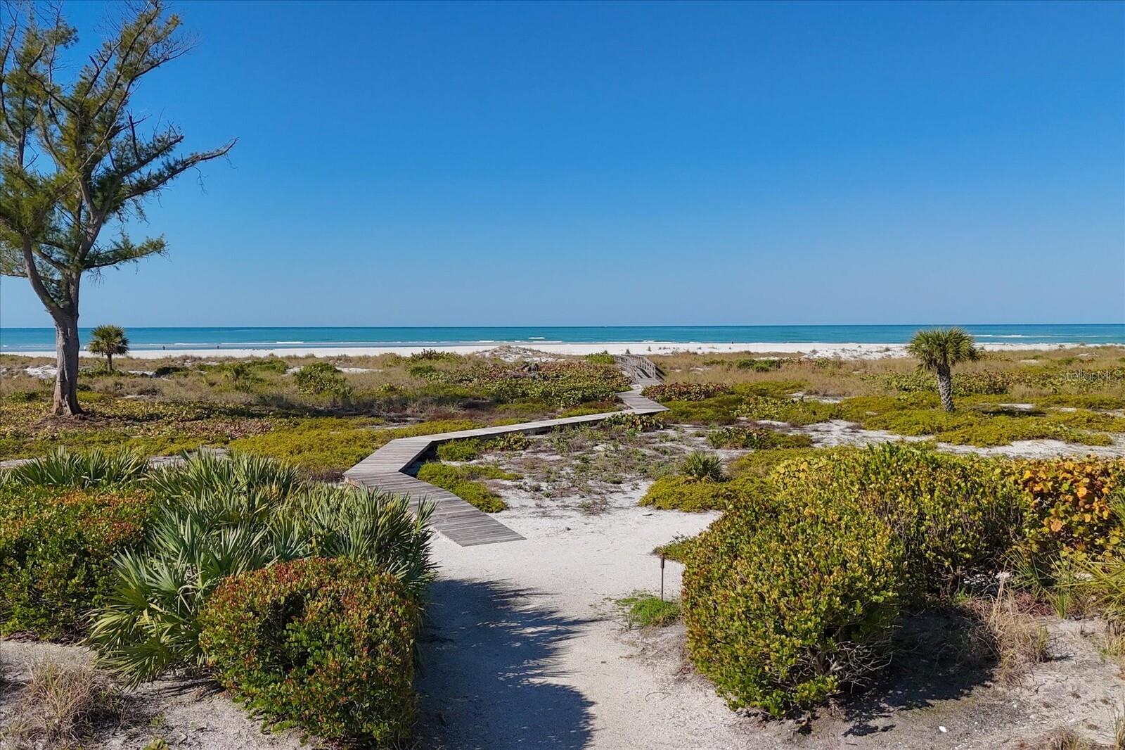 22 SEAWATCH DR