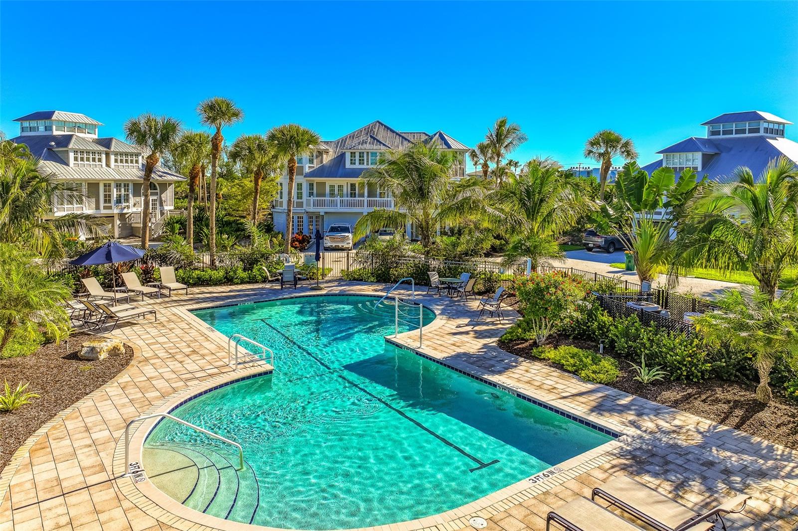 22 SEAWATCH DR