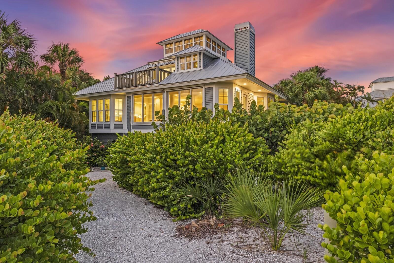 22 SEAWATCH DR