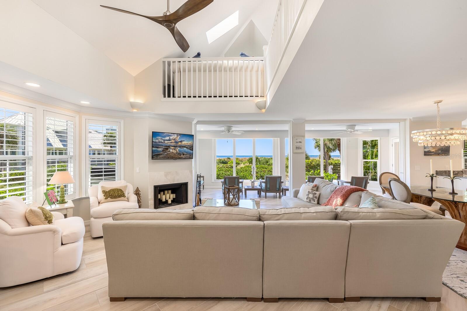 22 SEAWATCH DR